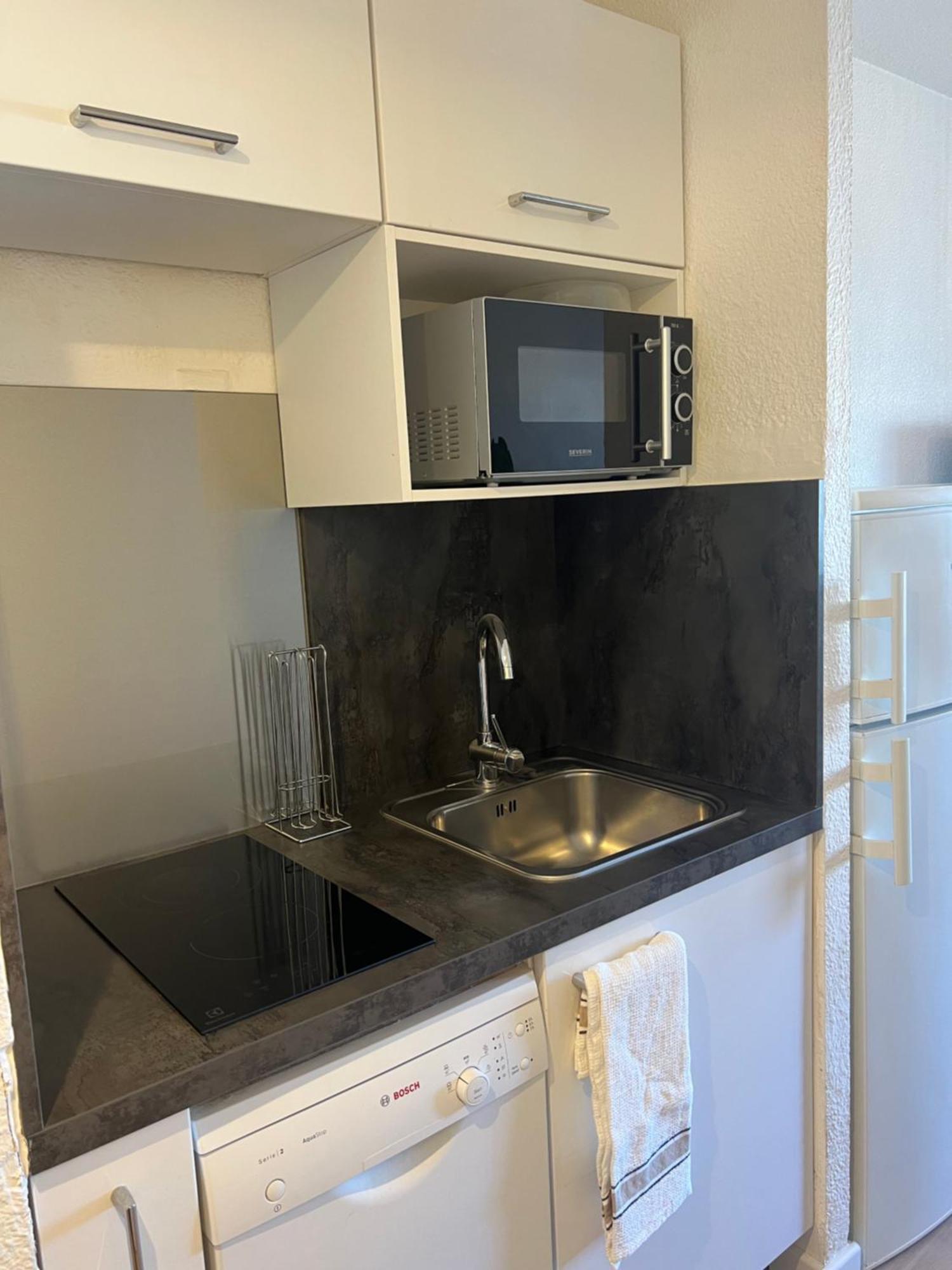 Studio Calvi Situation Exceptionnelle ภายนอก รูปภาพ